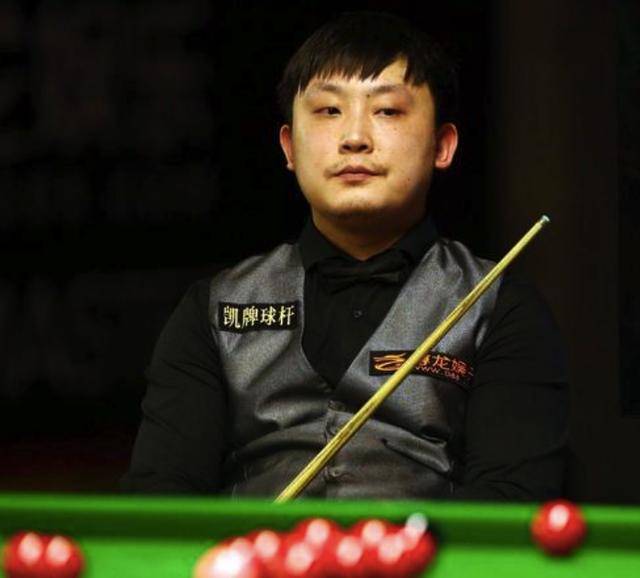 拜仁领衔开 拜仁领衔开