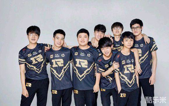 冷静的态度 冷静的态度